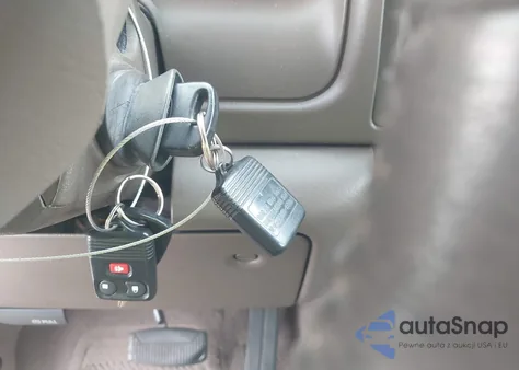 2001 Ford Excursion Limited из США, поврежденный, VIN 1FMNU42S41EB01056